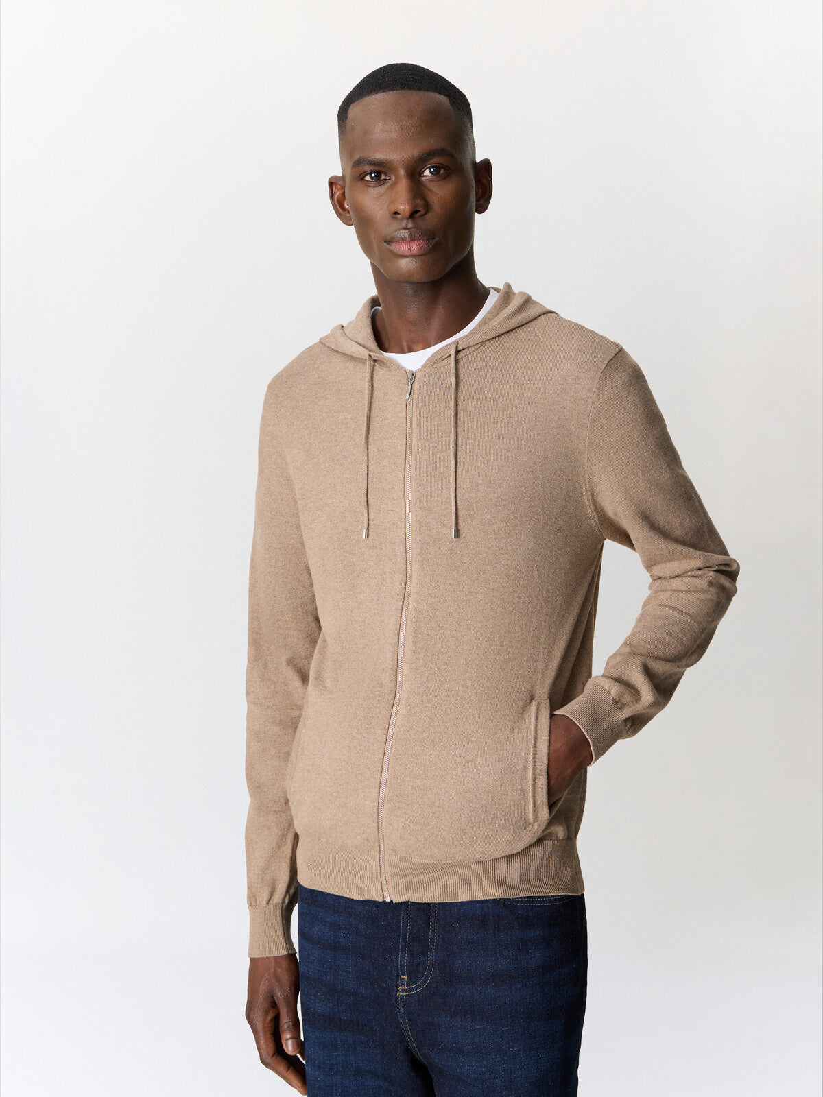 gilet-a-capuche-homme-838sca.jpg gilet à capuche homme – Image 1