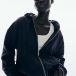 sweat a capuche bleu marine