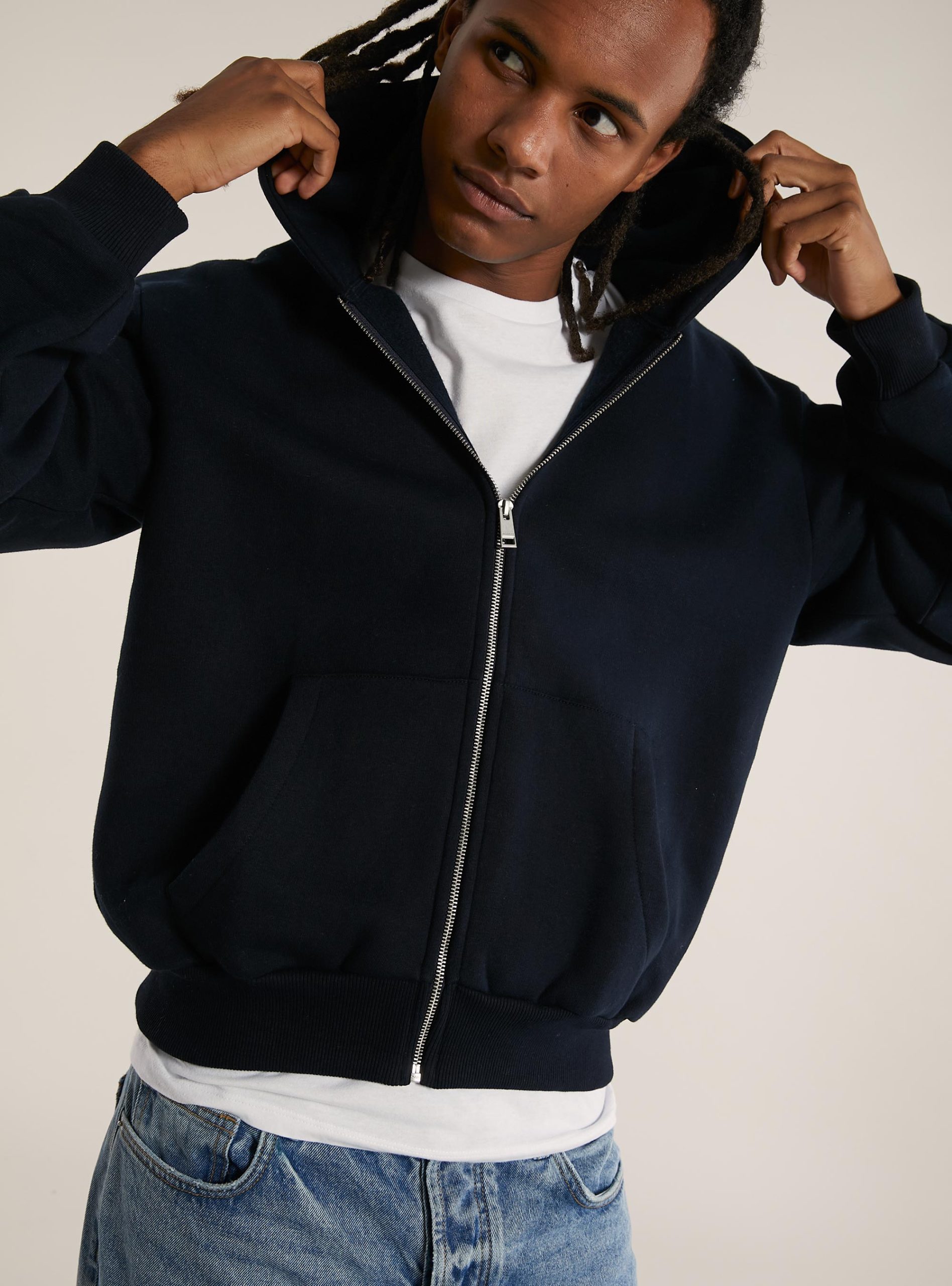 sweat-capuche-zippe-303pnq.jpg sweat capuche zippé – Image 1