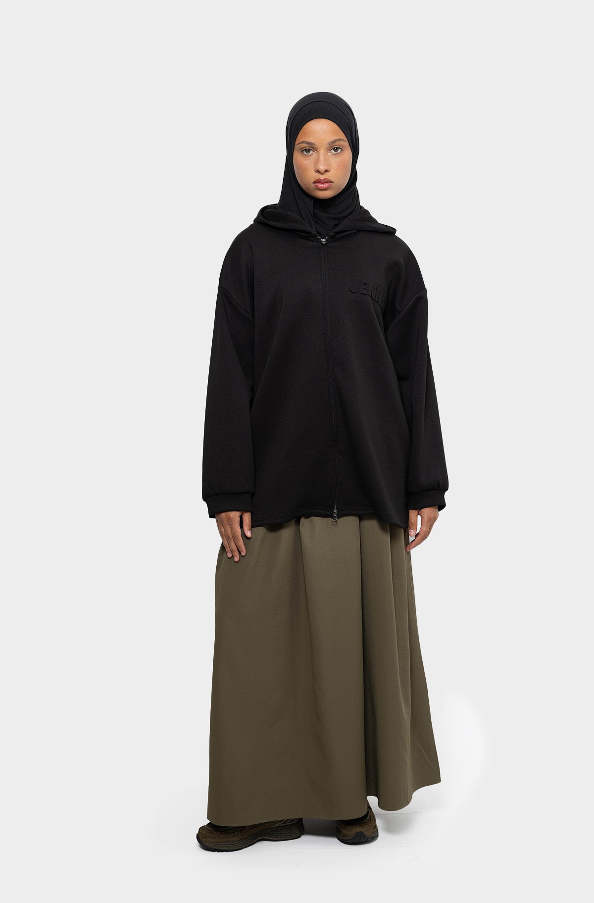 sweat-noir-capuche-591uxh-1.jpg sweat noir capuche – Image 1