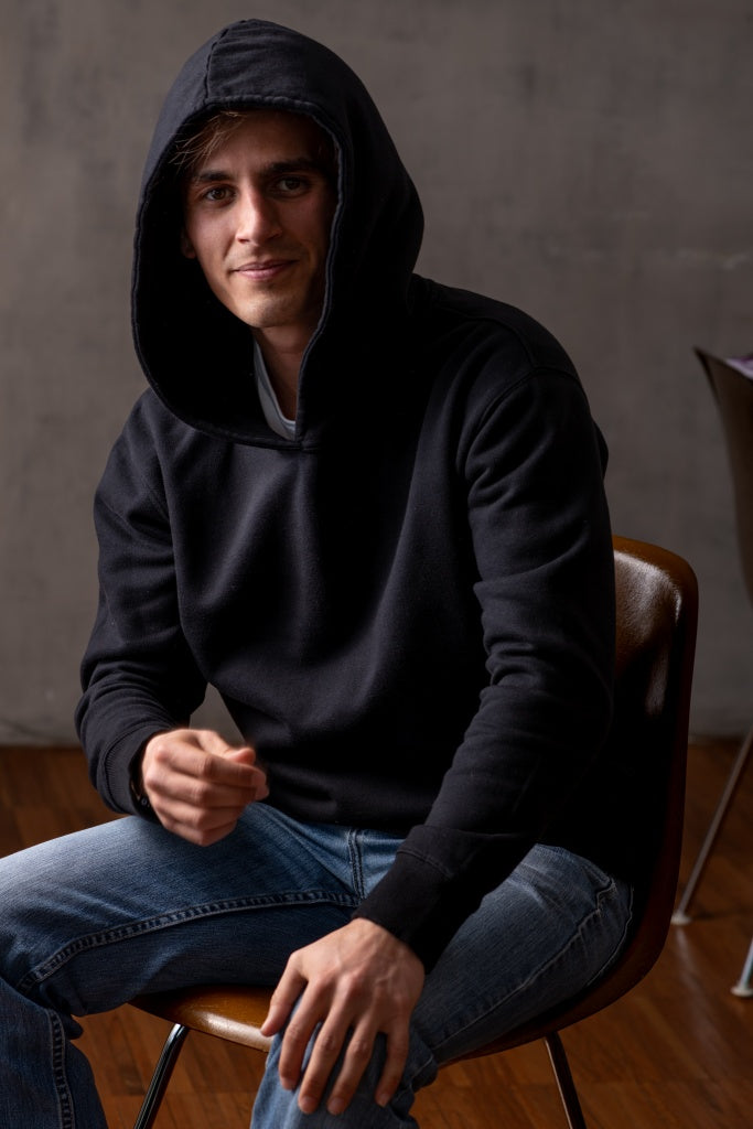 sweat-shirt-a-capuche-402mok.jpg sweat shirt à capuche – Image 1