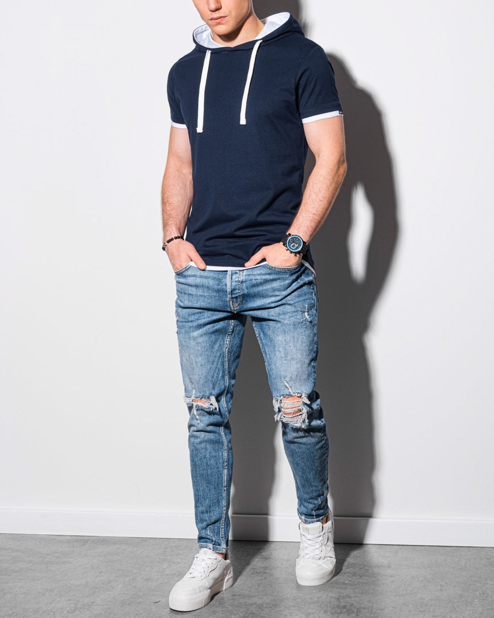 t-shirt-a-capuche-105gdn-1.jpg t shirt a capuche – Image 1