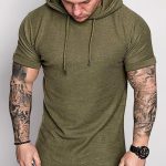 tee shirt a capuche